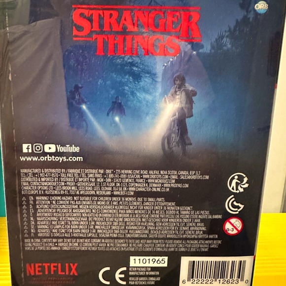 Chief Hopper Stranger Things Squish Toy - Picture 2 of 2